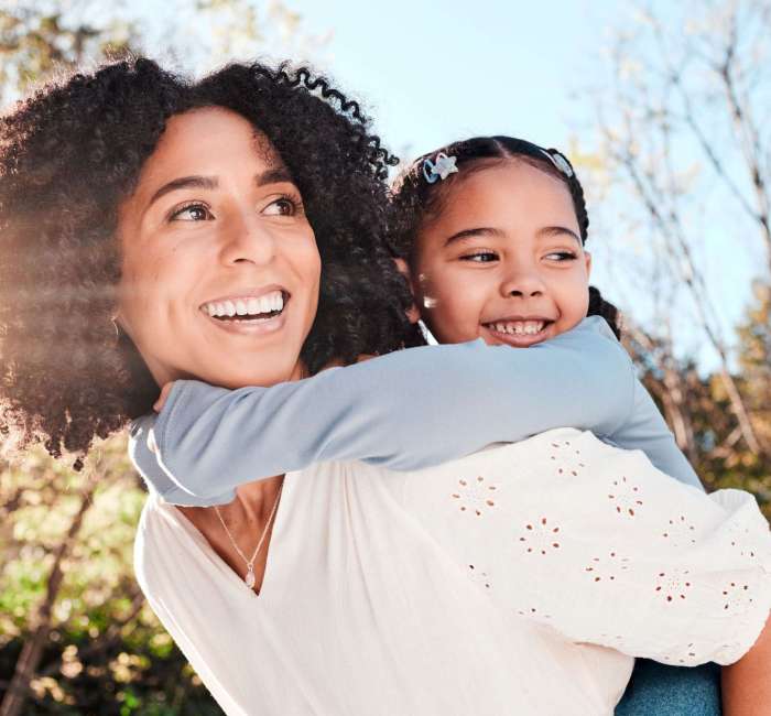 family-child-and-mother-outdoor-with-love-and-car-2026-01-09-11-41-03-utc